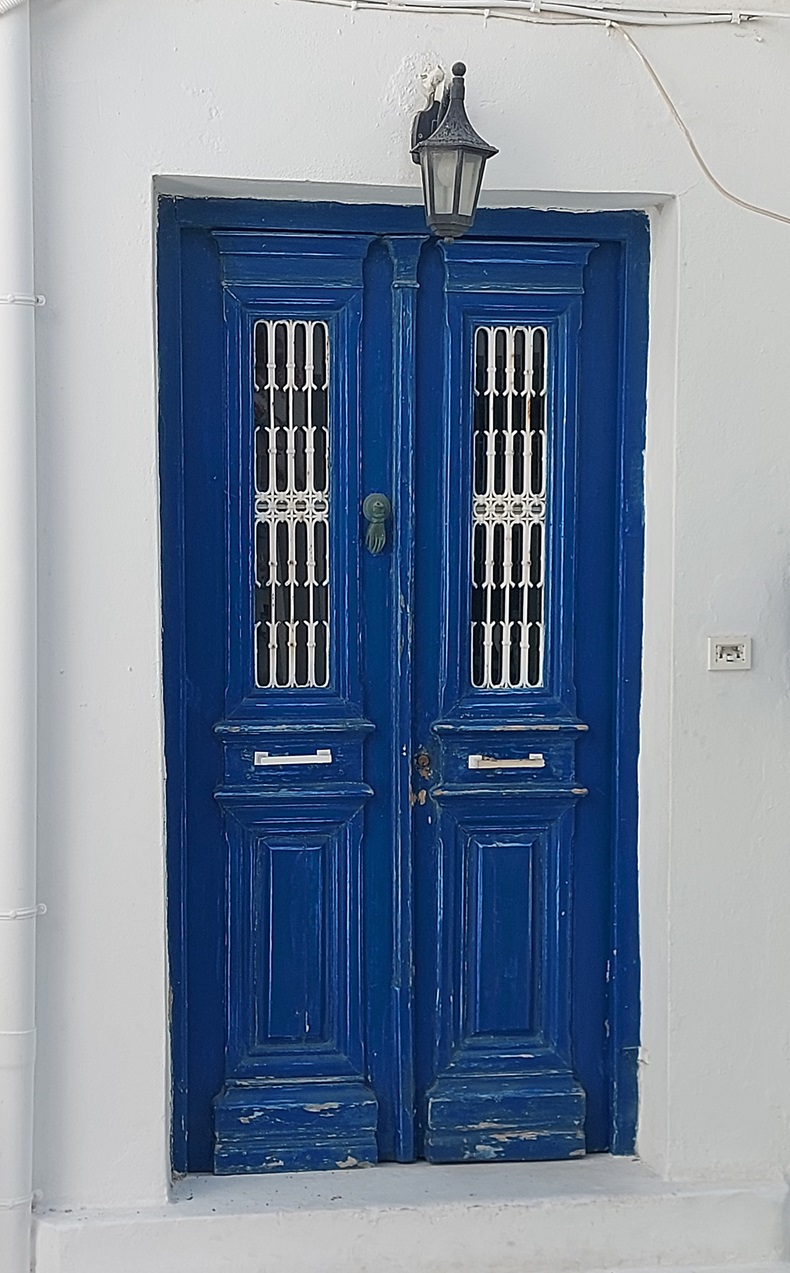 Milos - Adamantas - 2024